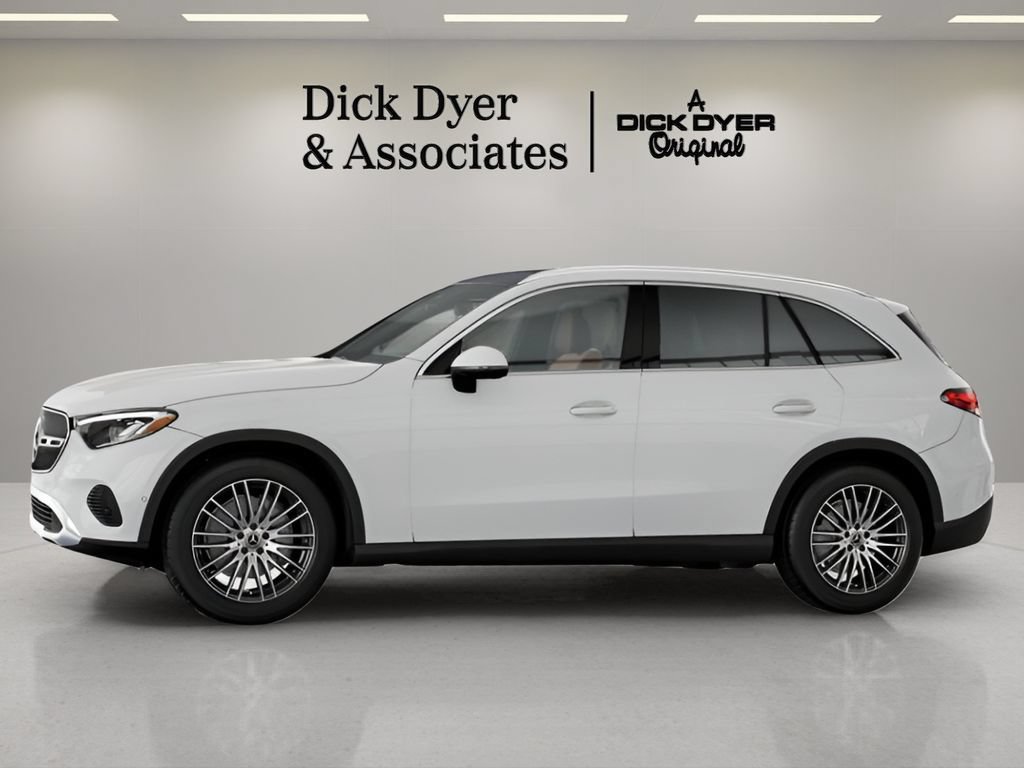 Used 2026 Mercedes-Benz GLC 300 image 32