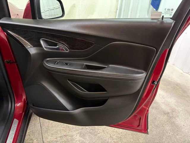 Used 2014 Buick Encore Leather image 28