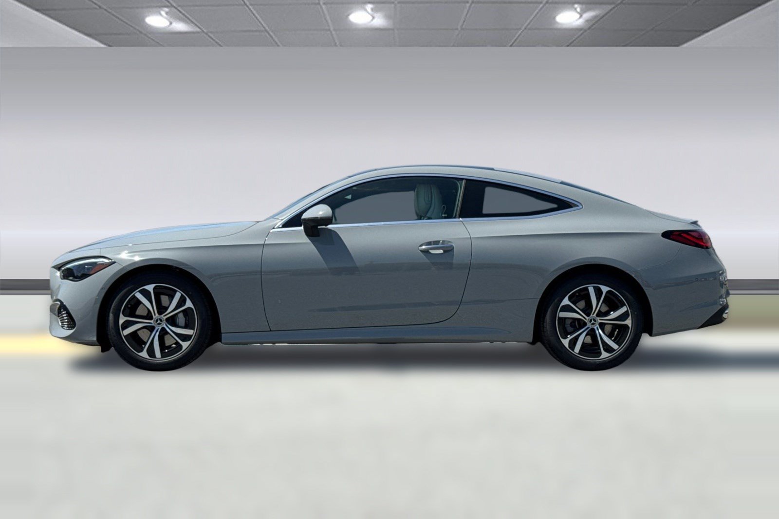 New 2026 Mercedes-Benz CLE 300 4MATIC Coupe image 2