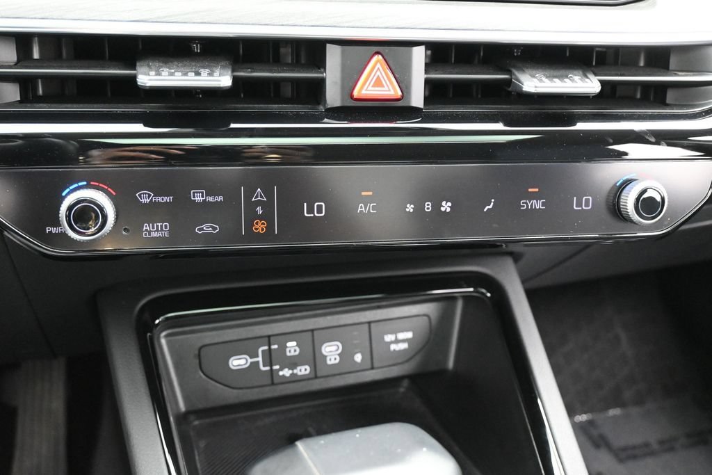 Used 2025 Kia K5 EX FWD image 28