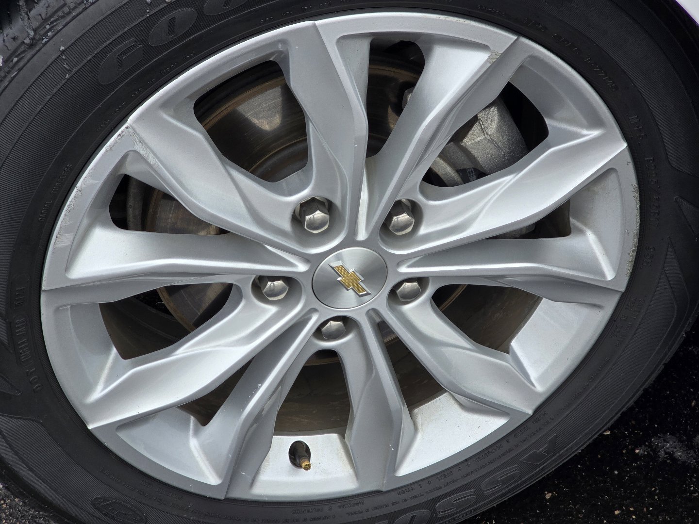 Used 2024 Chevrolet Malibu LT image 14