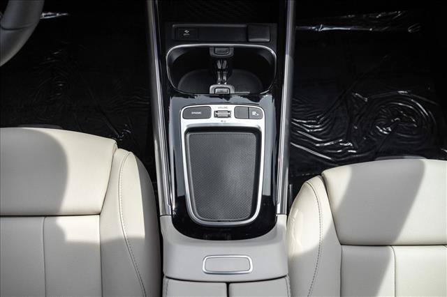 New 2026 Mercedes-Benz GLA 250 4MATIC image 19