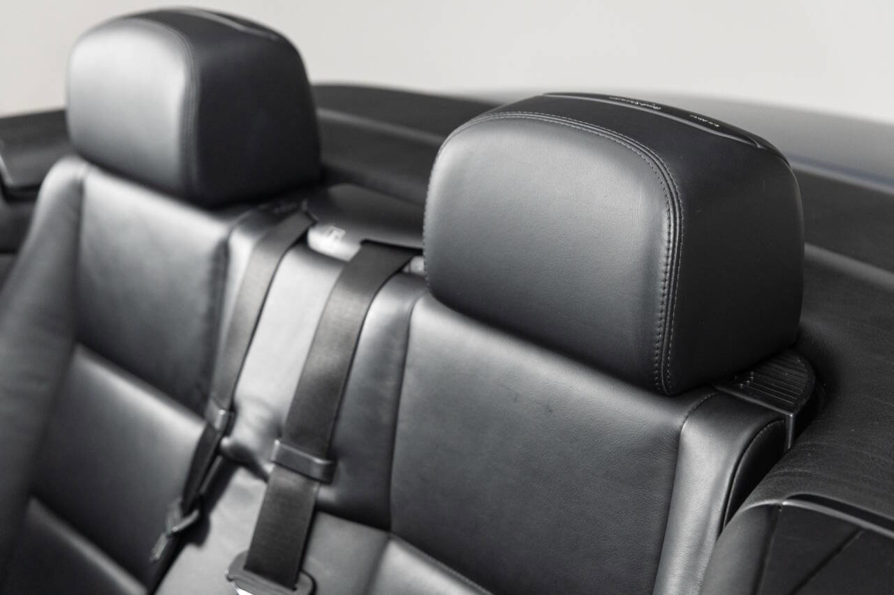 Used 2005 BMW M3 Convertible image 72