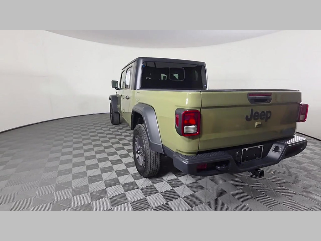 Used 2026 Jeep Gladiator Sport AWD/4WD image 45