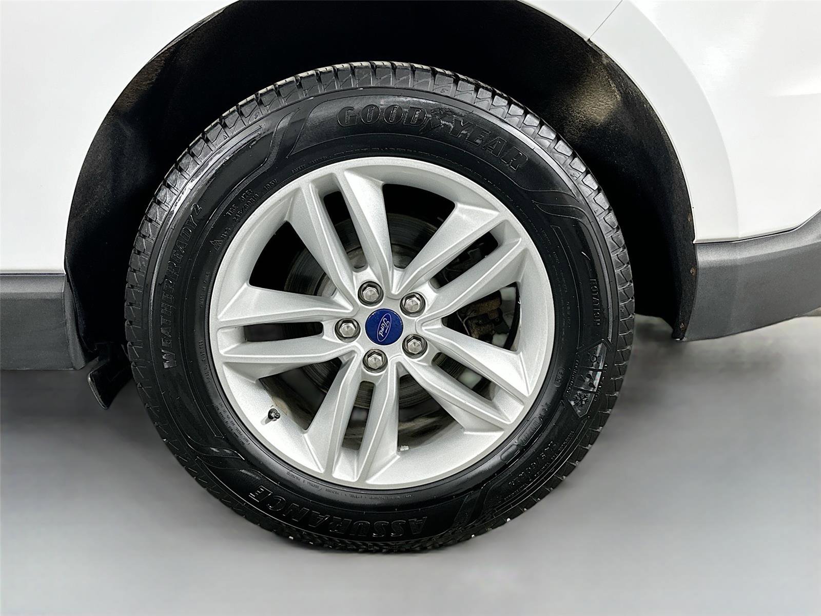 Used 2017 Ford Edge SEL w/ Equipment Group 201A image 28