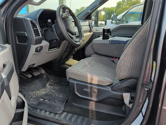 Used 2017 Ford F250 XLT AWD/4WD image 23