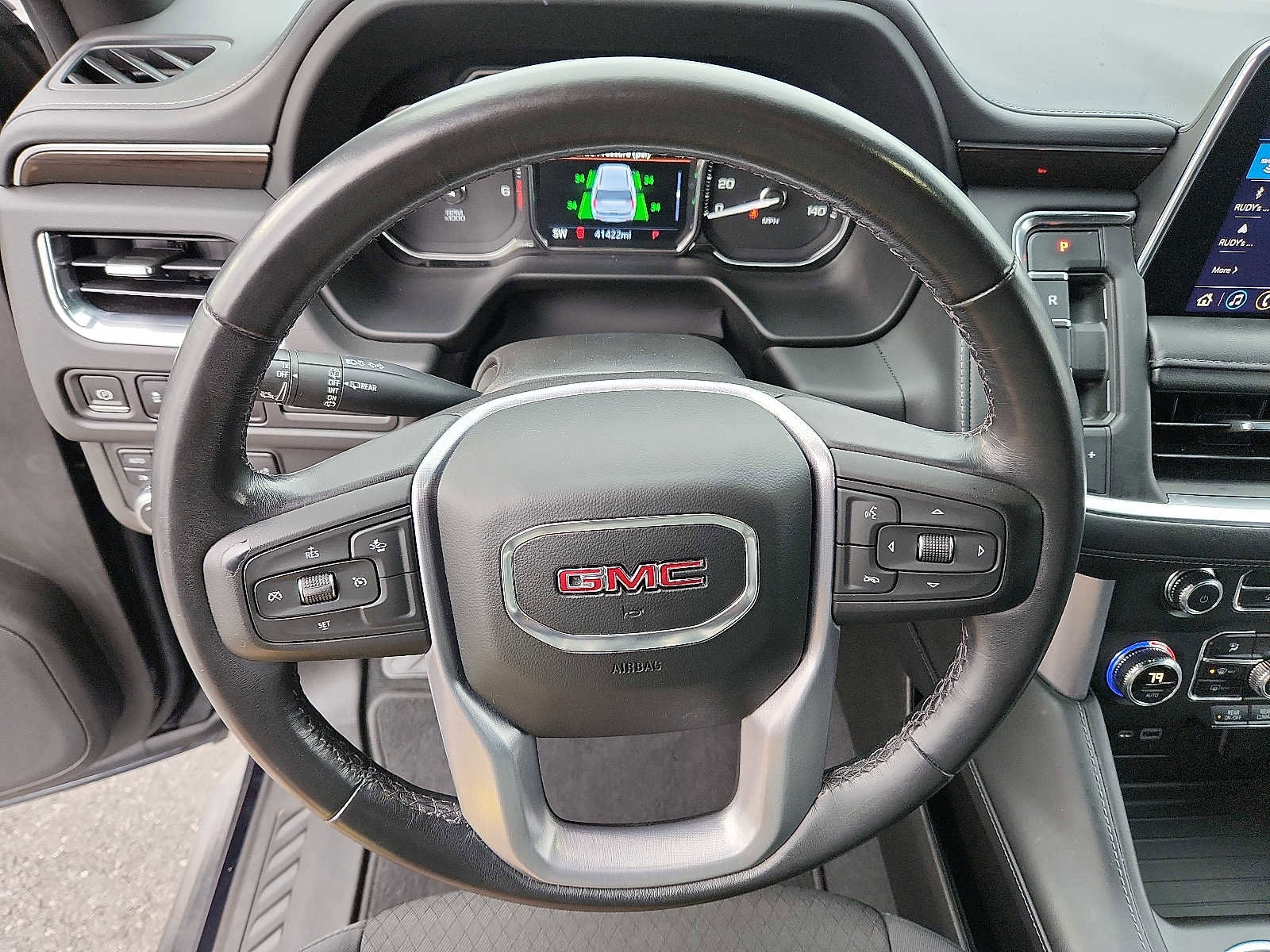 Used 2021 GMC Yukon SLE image 19
