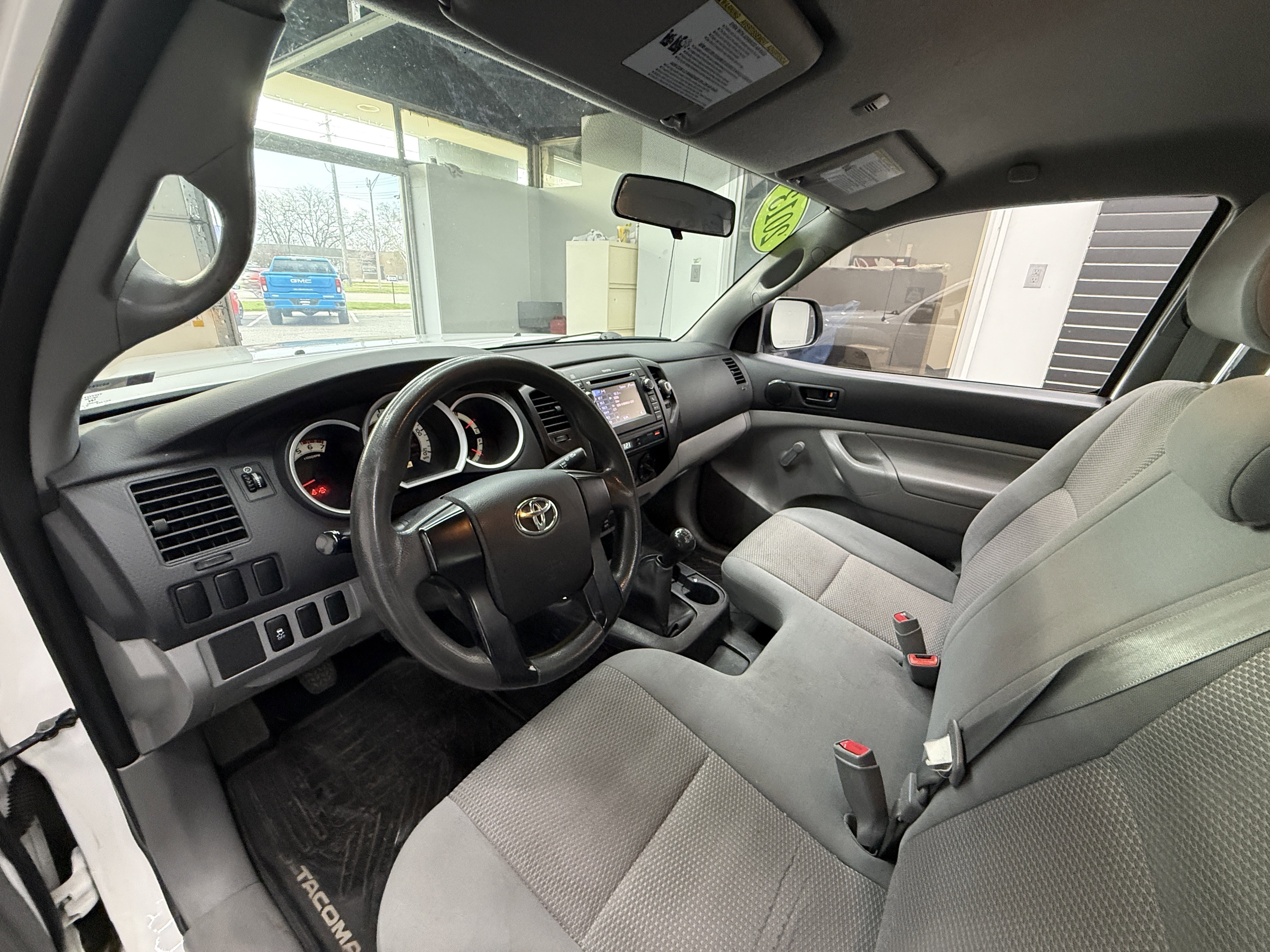 Used 2013 Toyota Tacoma 2WD Regular Cab image 12