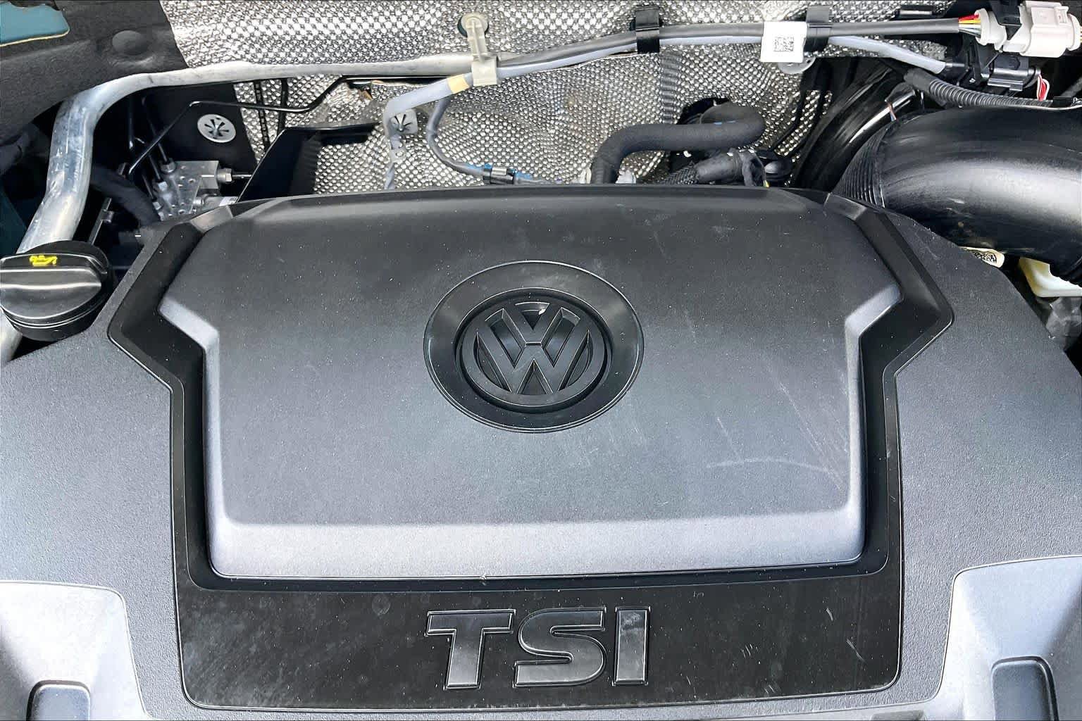 Used 2021 Volkswagen Tiguan SE FWD image 34