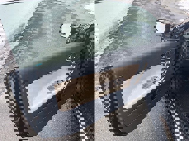 Used 2011 Volvo C70 T5 image 8