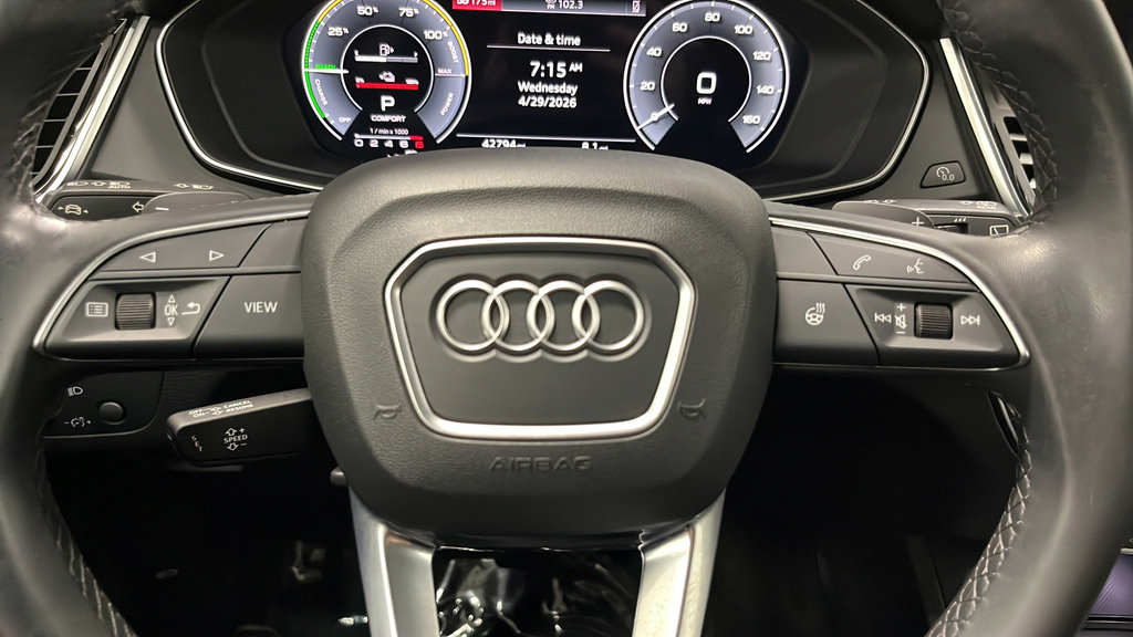 Used 2022 Audi Q5 e Premium w/ Convenience Package AWD/4WD image 16