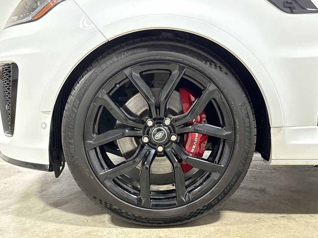 Used 2018 Land Rover Range Rover Sport SVR AWD/4WD image 28
