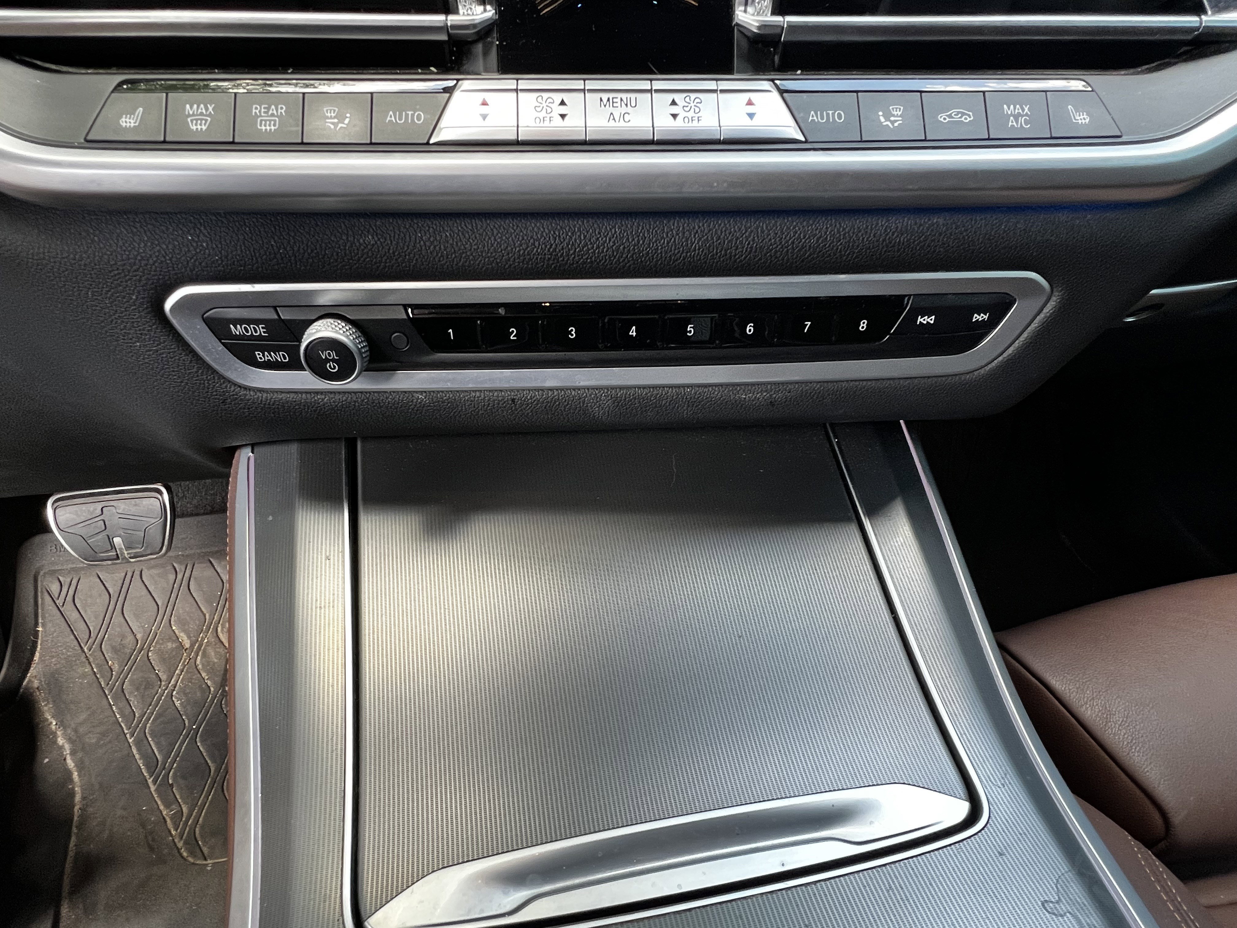 Used 2022 BMW X5 xDrive45e AWD/4WD image 27