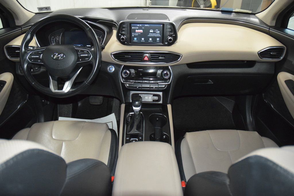 Used 2020 Hyundai Santa Fe SEL w/ Convenience + Premium Package image 29