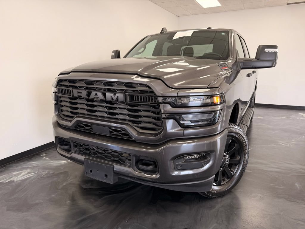 Used 2025 RAM 2500 Big Horn AWD/4WD image 18