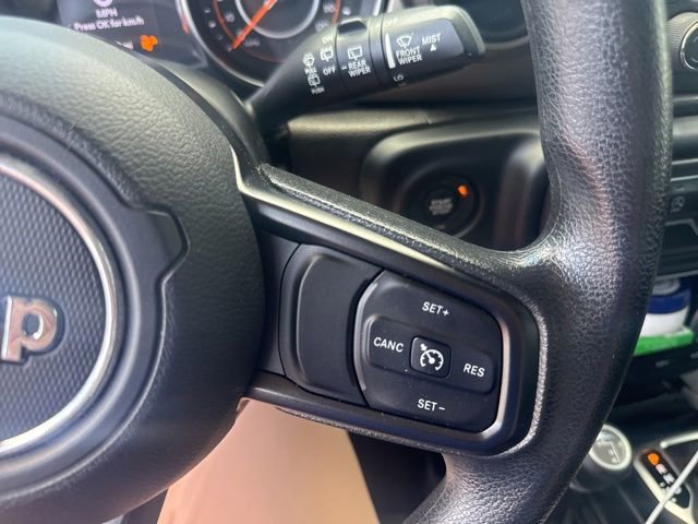 Used 2018 Jeep Wrangler Unlimited Sport AWD/4WD image 18