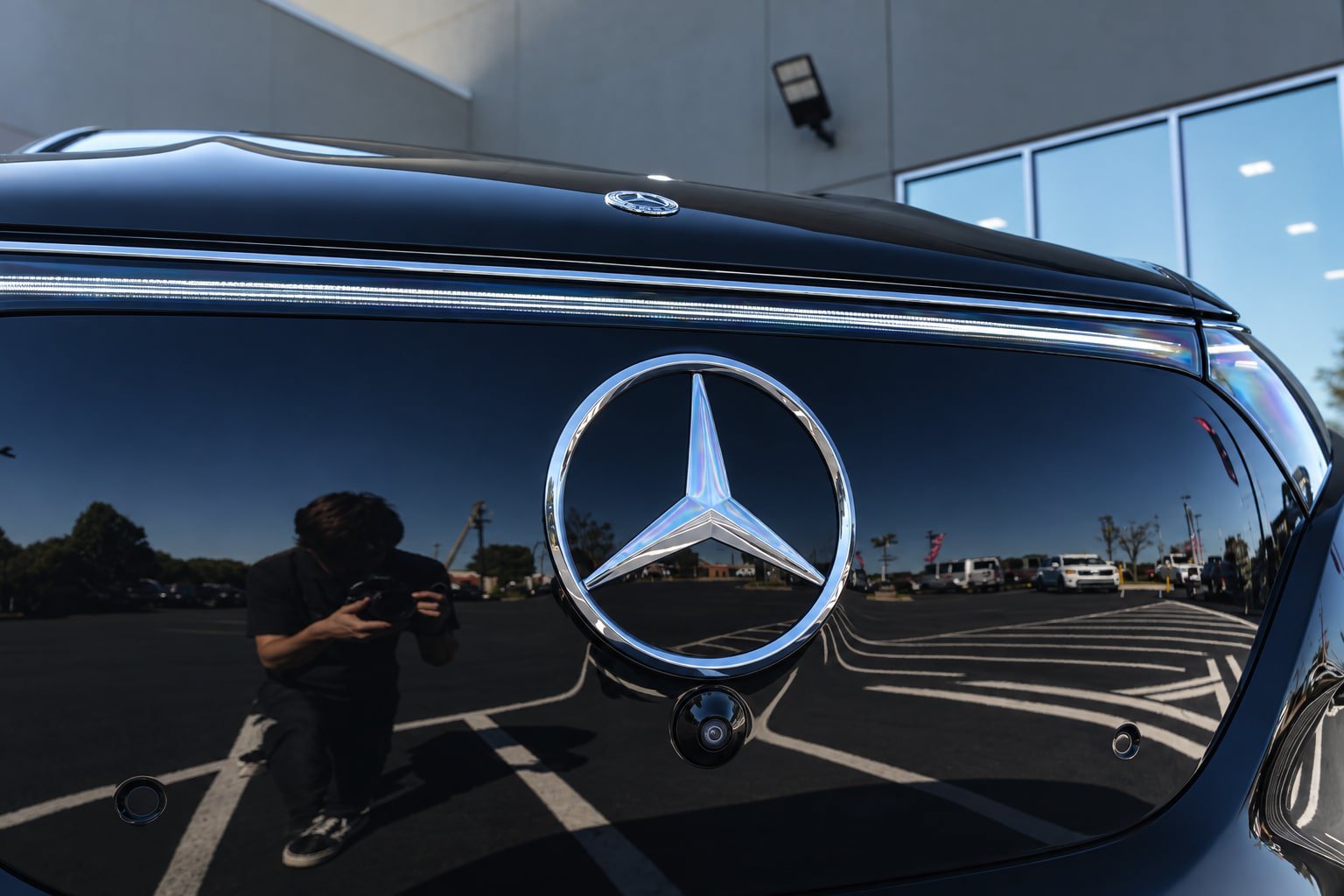Used 2023 Mercedes-Benz EQS 450+ 4MATIC SUV image 16