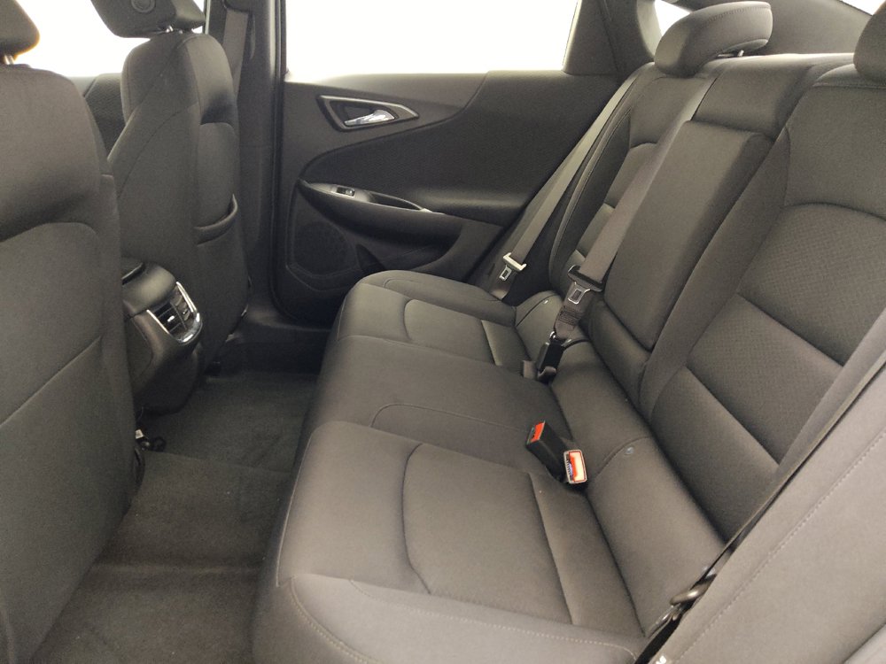 Used 2025 Chevrolet Malibu LT FWD image 18