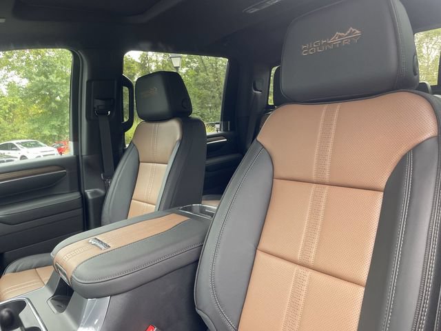 New 2026 Chevrolet Silverado 3500 High Country w/ High Country Premium Package AWD/4WD image 11