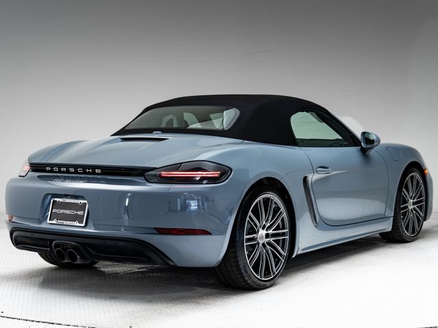 Certified 2024 Porsche 718 Boxster RWD image 28