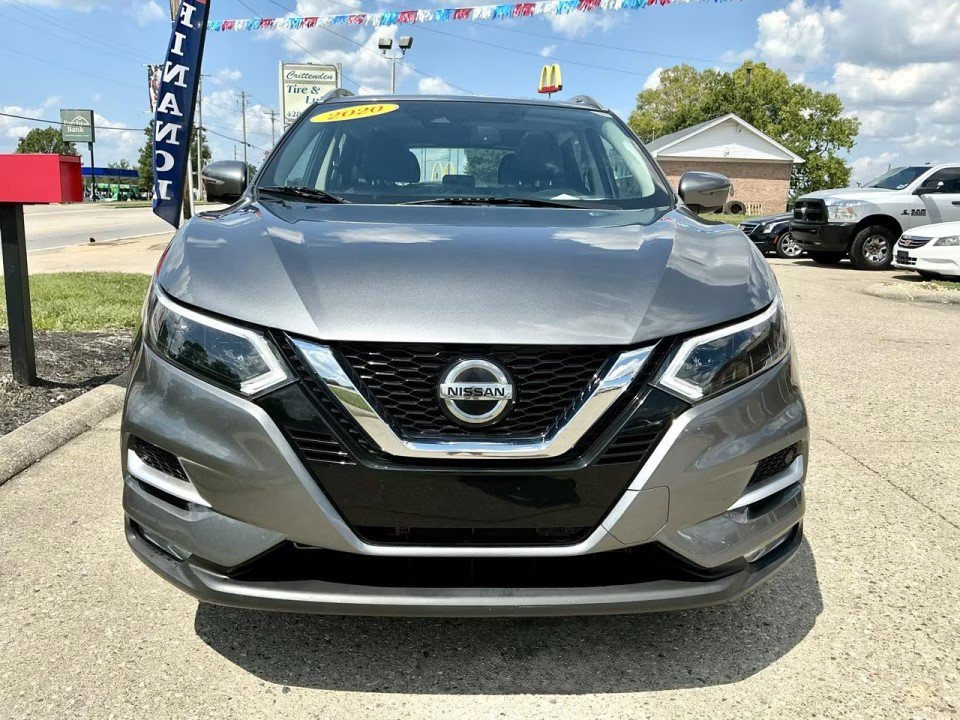 Used 2020 Nissan Rogue Sport SL w/ Premium Package AWD/4WD image 2