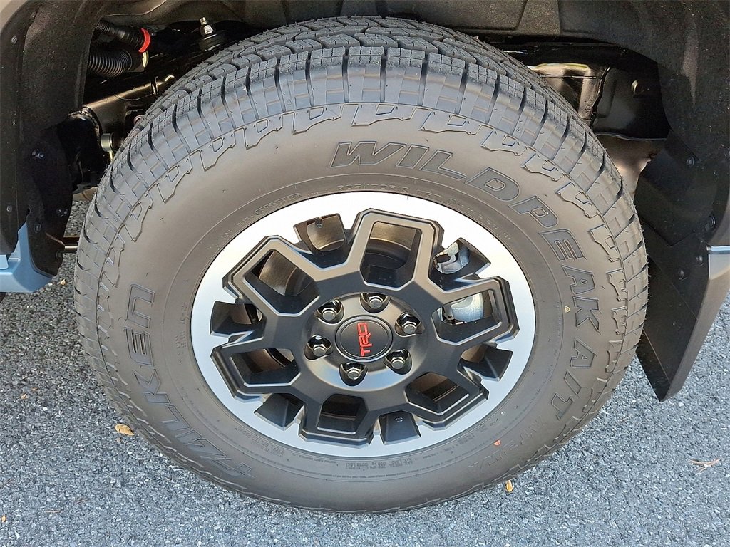 New 2025 Toyota 4Runner TRD Off-Road Premium image 5