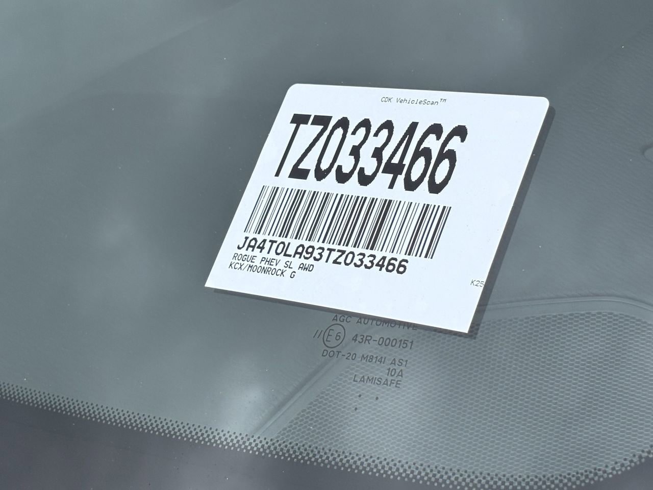 New 2026 Nissan Rogue SL AWD/4WD image 34