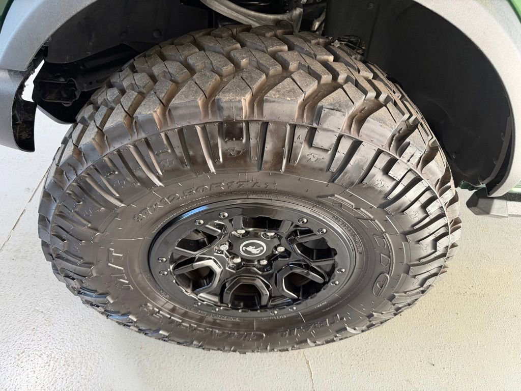 Used 2023 Ford Bronco Wildtrak image 9