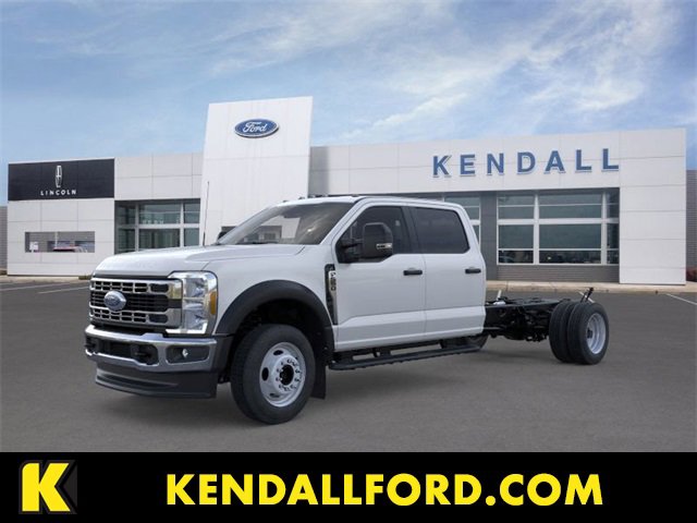 New 2025 Ford F550 4x4 Crew Cab Super Duty w/ XL Chrome Package