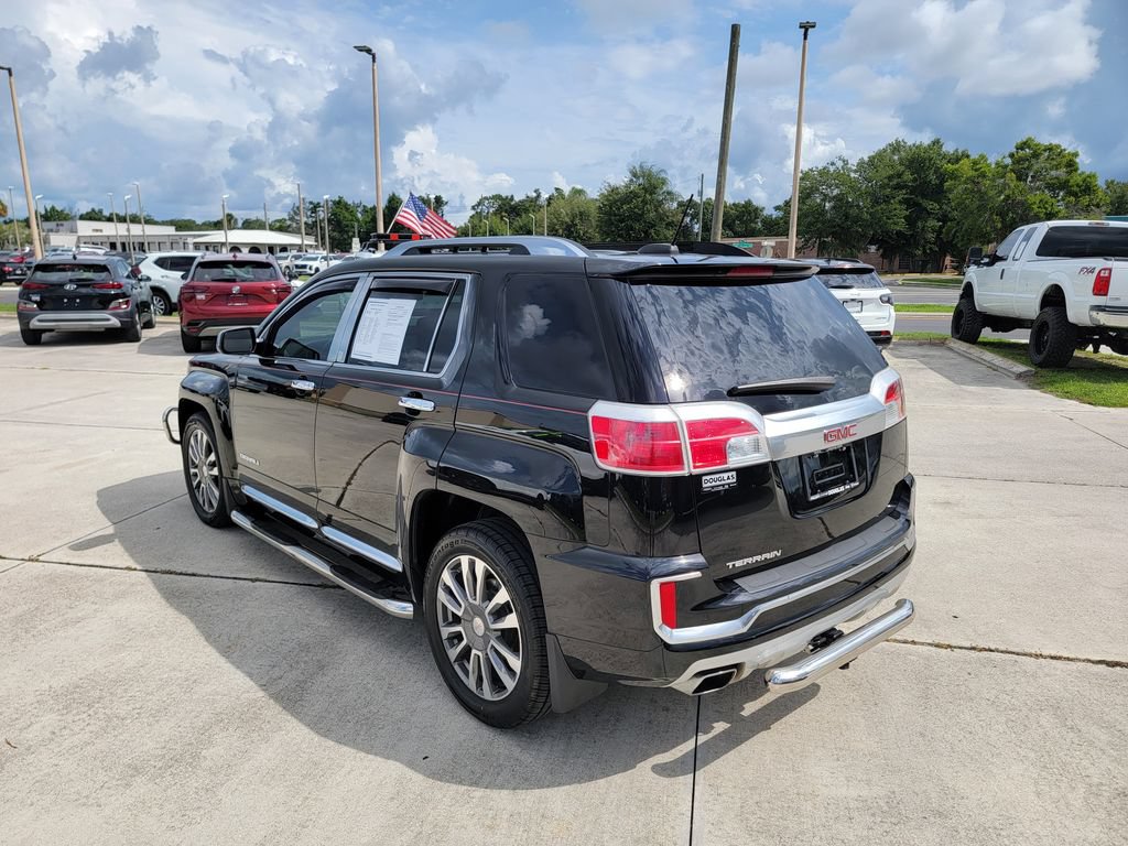 Used 2017 GMC Terrain Denali w/ LPO, Protection Package FWD image 3