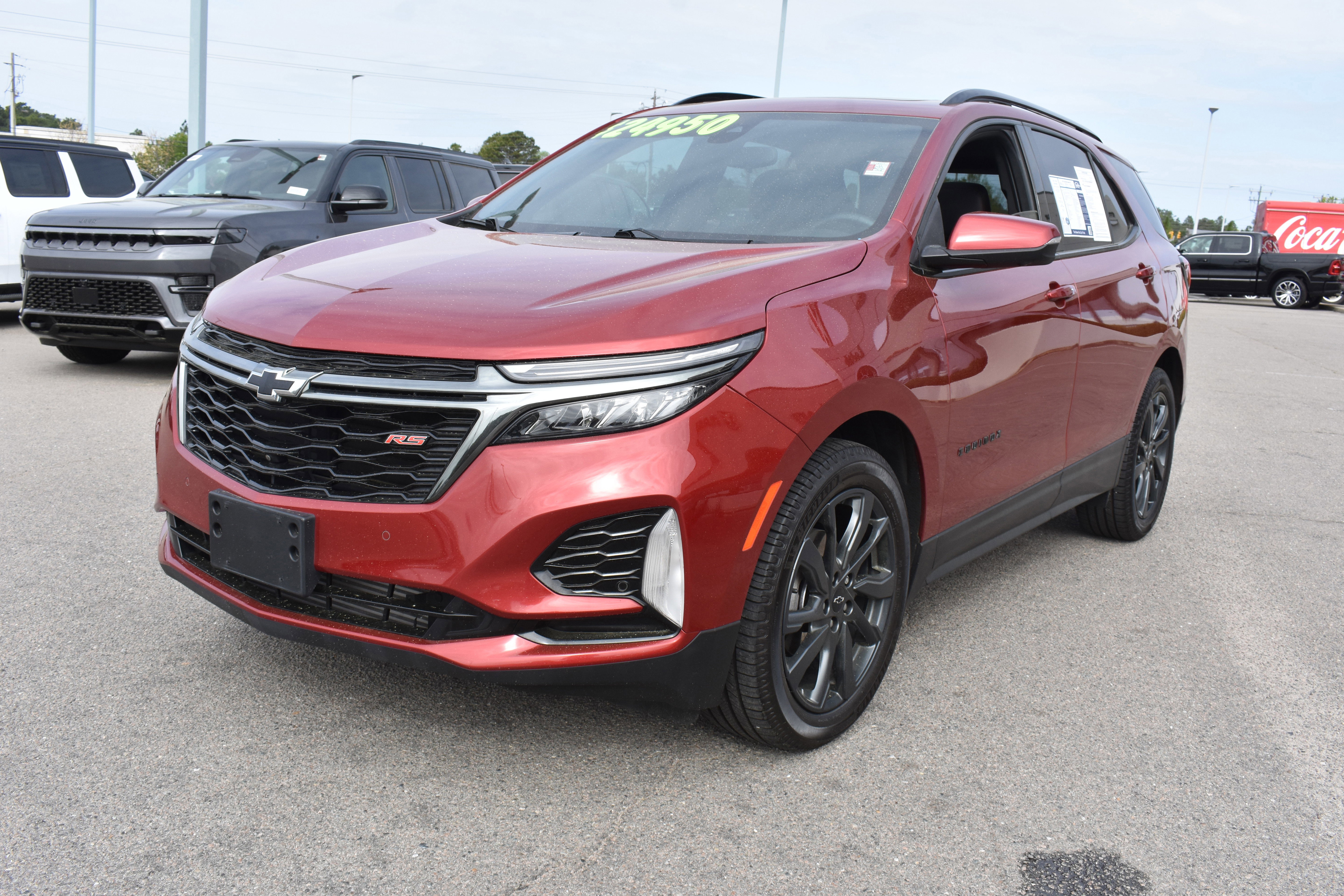 Used 2022 Chevrolet Equinox RS w/ RS Leather Package image 5