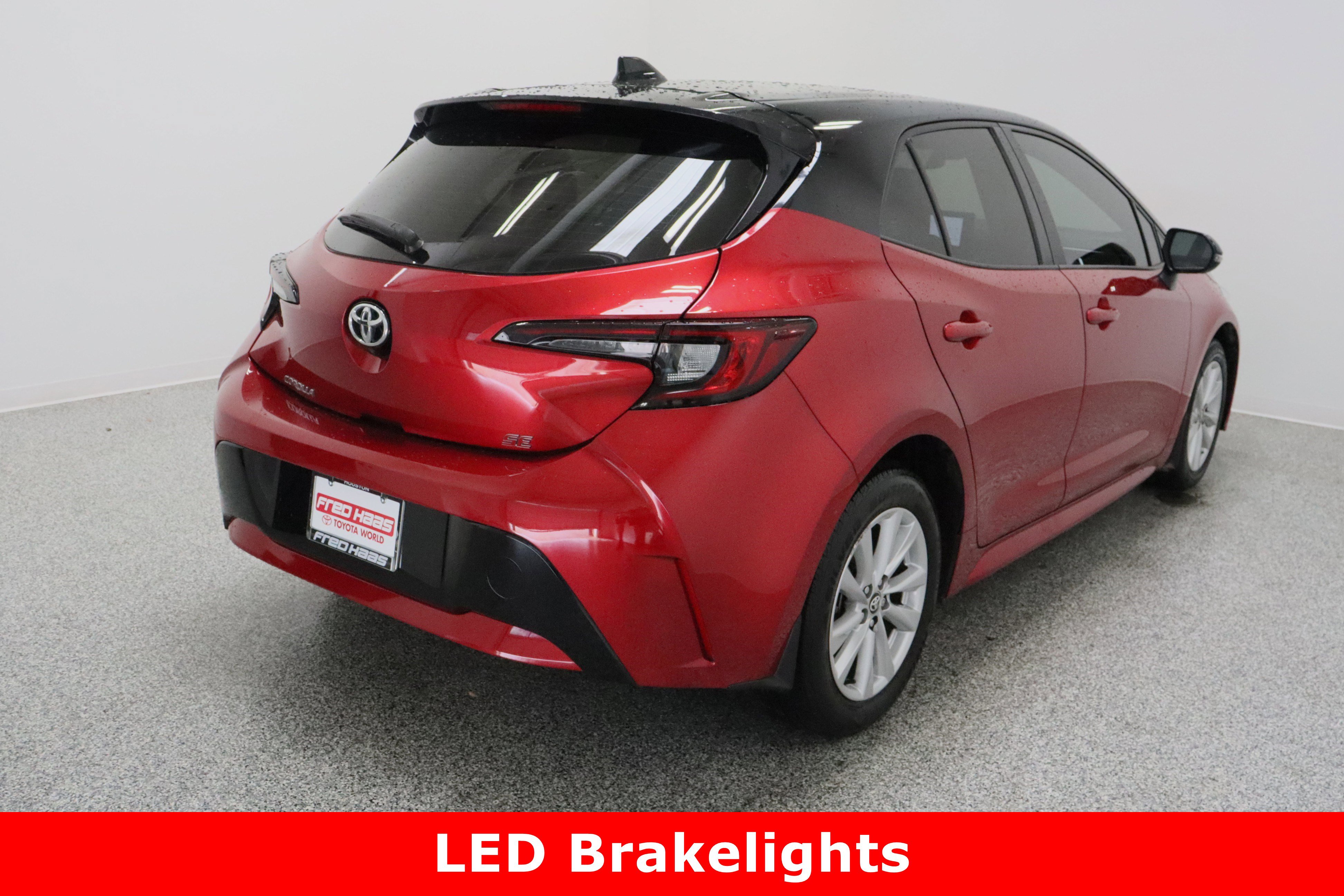 Used 2025 Toyota Corolla SE image 7