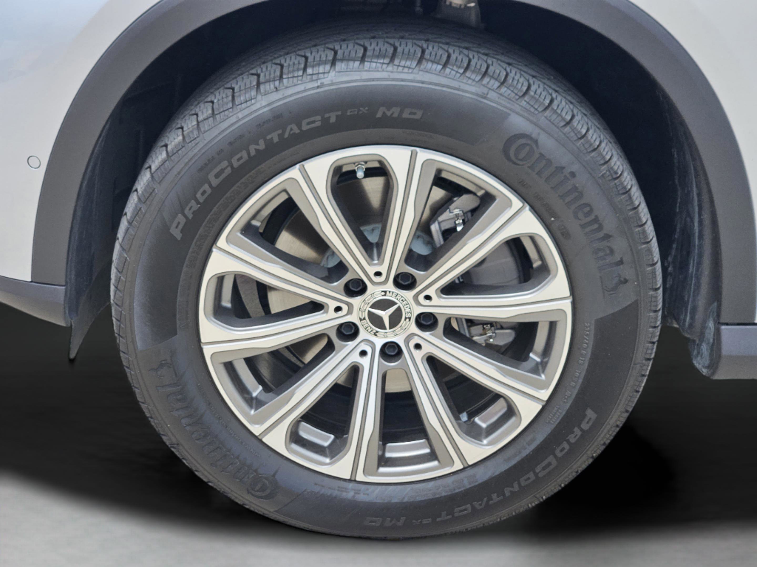 Certified 2026 Mercedes-Benz GLC 300 image 27
