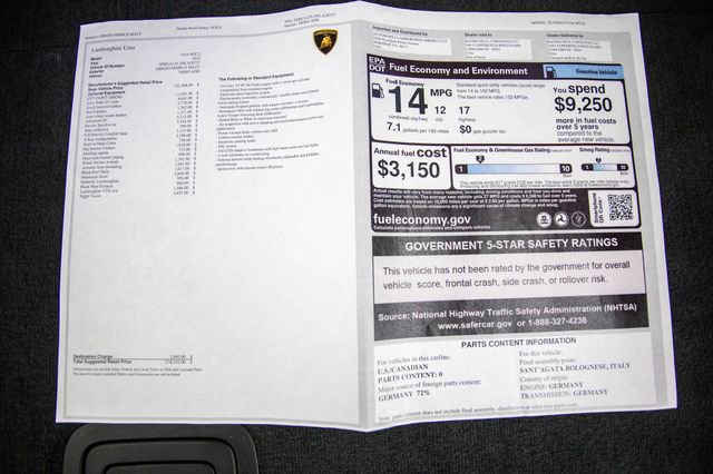 Used 2022 Lamborghini Urus image 42