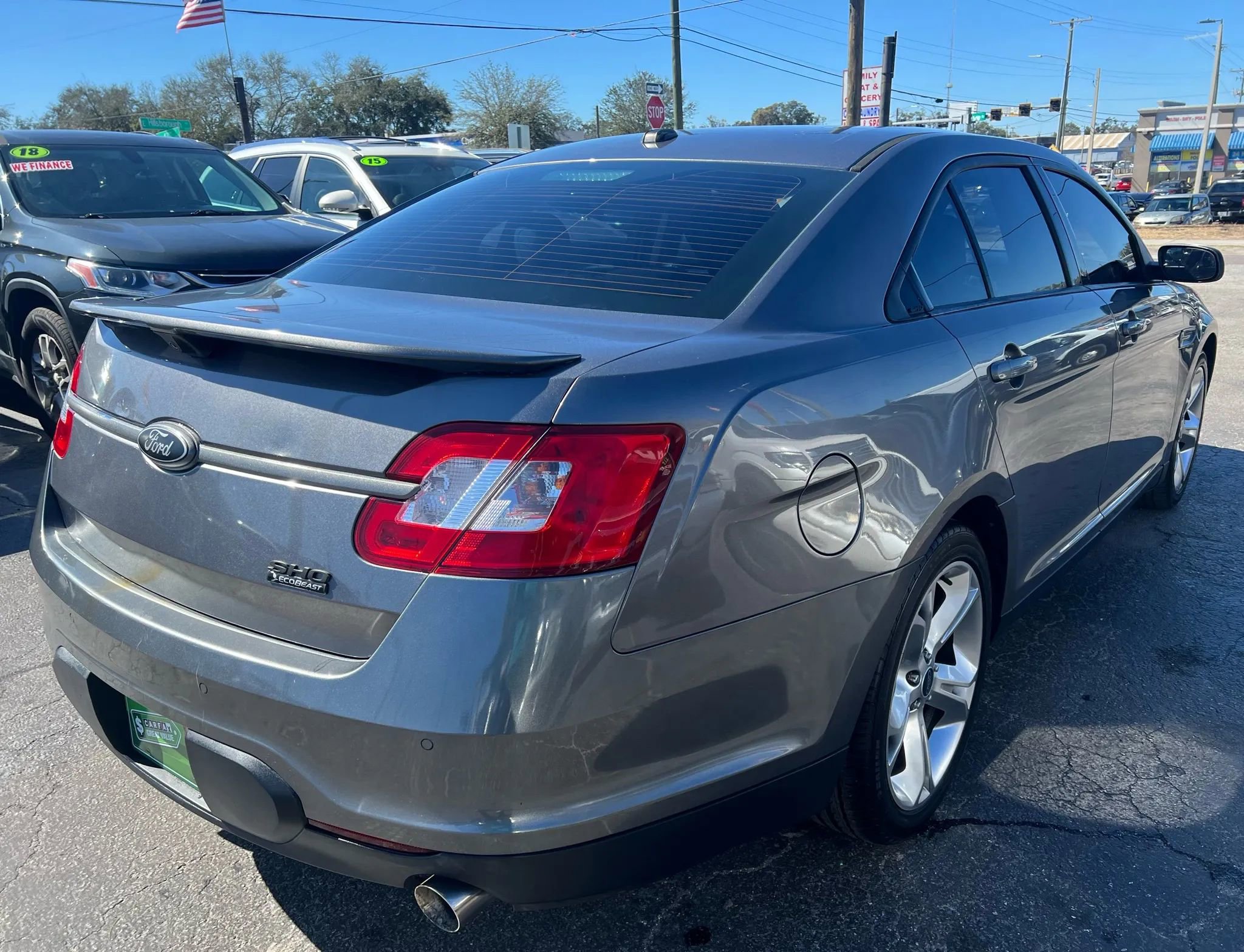 Used 2011 Ford Taurus SHO image 5