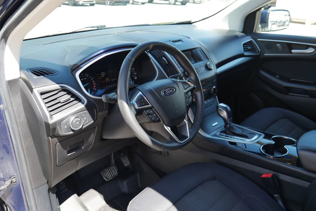 Used 2017 Ford Edge SEL image 10