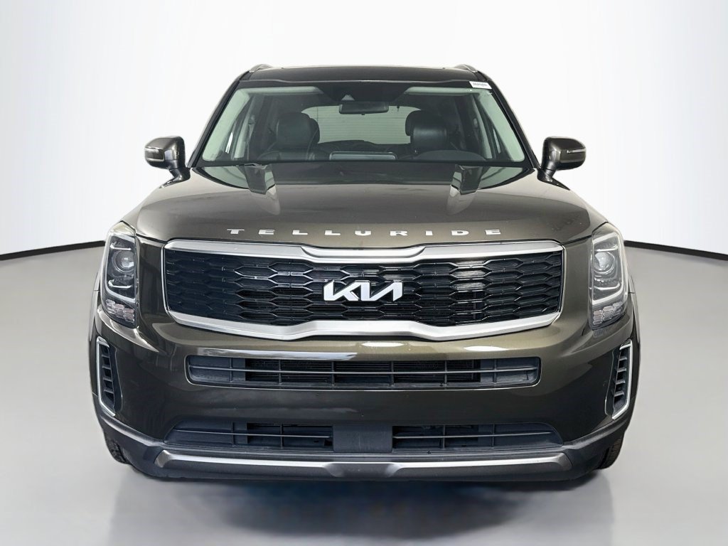 Used 2022 Kia Telluride S AWD/4WD image 2