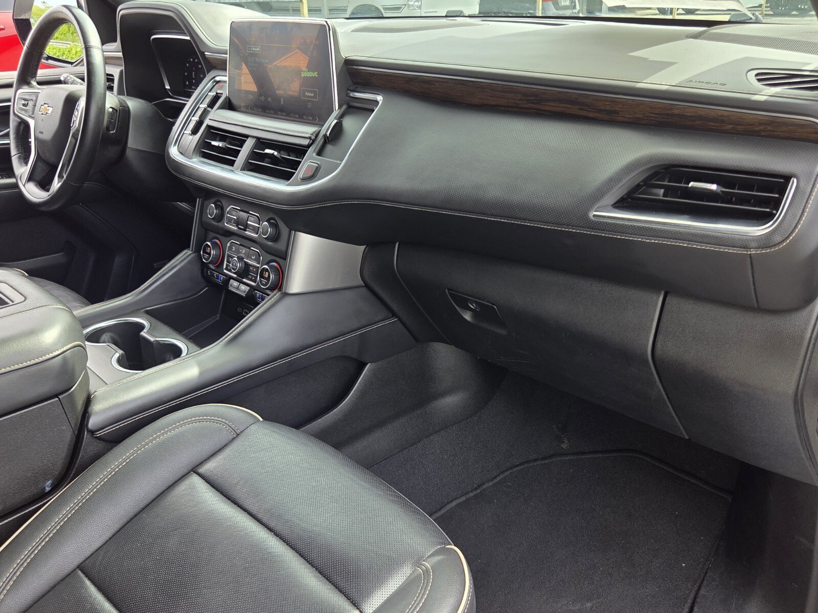 Certified 2023 Chevrolet Suburban Premier AWD/4WD image 18