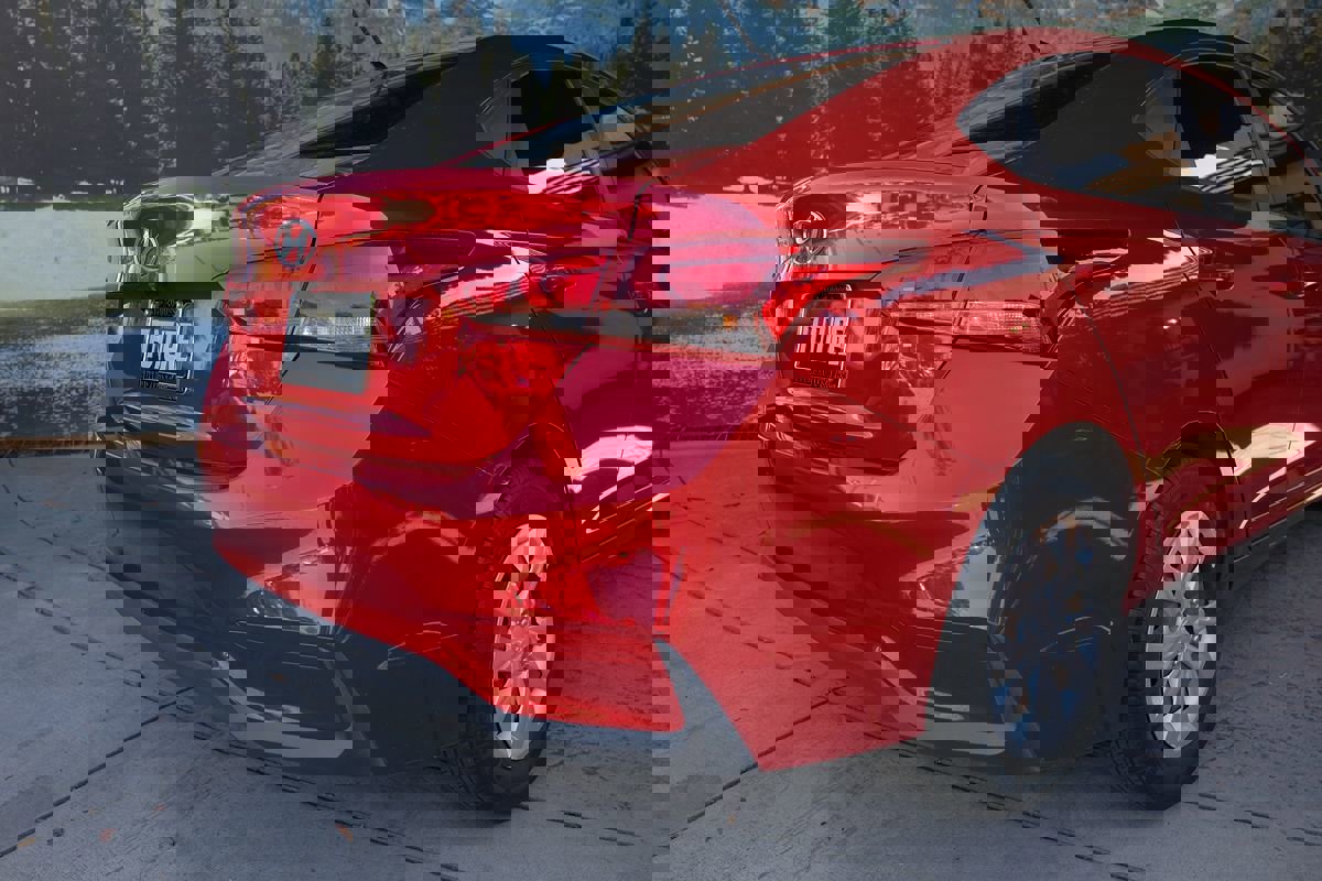 Used 2020 Hyundai Accent SE image 42