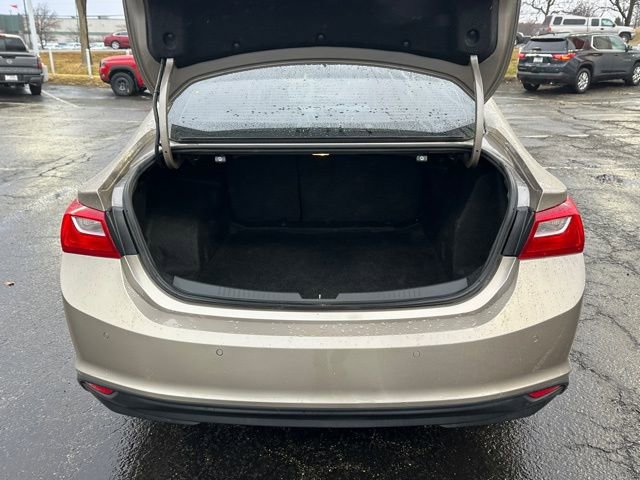 Used 2023 Chevrolet Malibu LT w/ Driver Confidence Package FWD image 17
