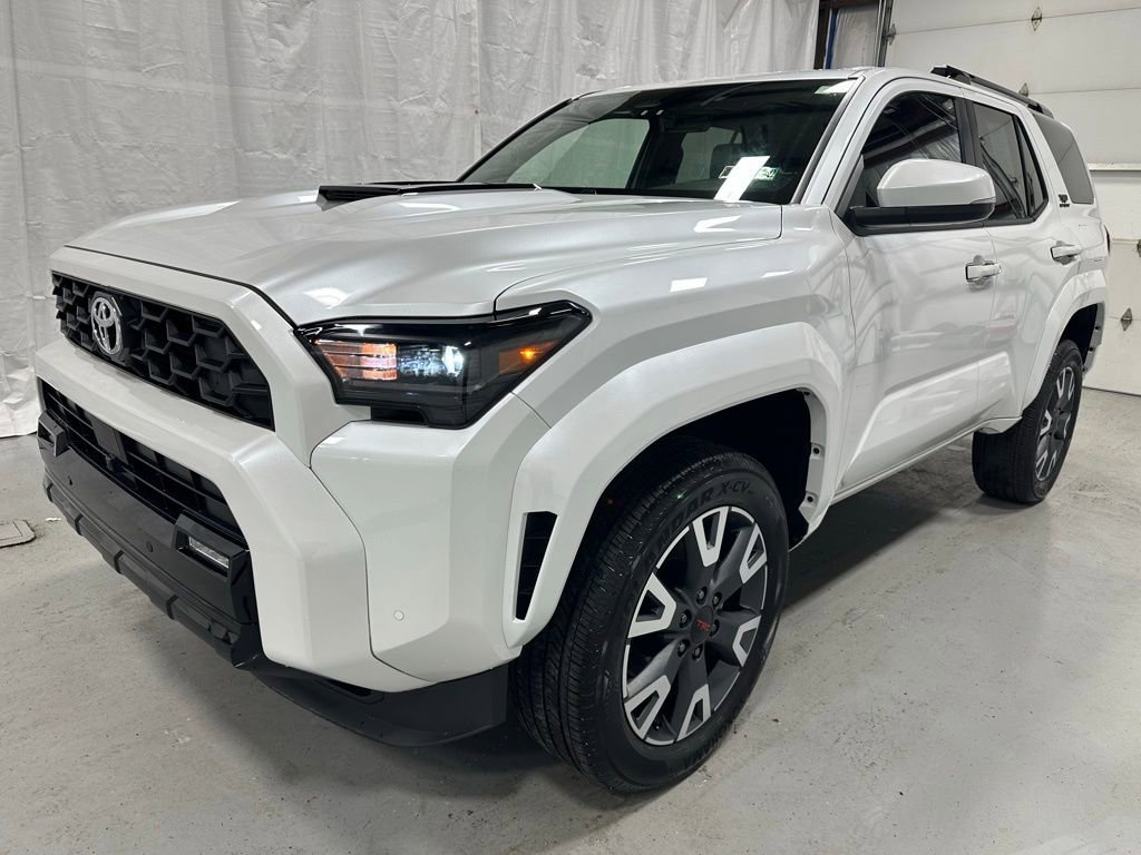 Used 2025 Toyota 4Runner TRD Sport image 3