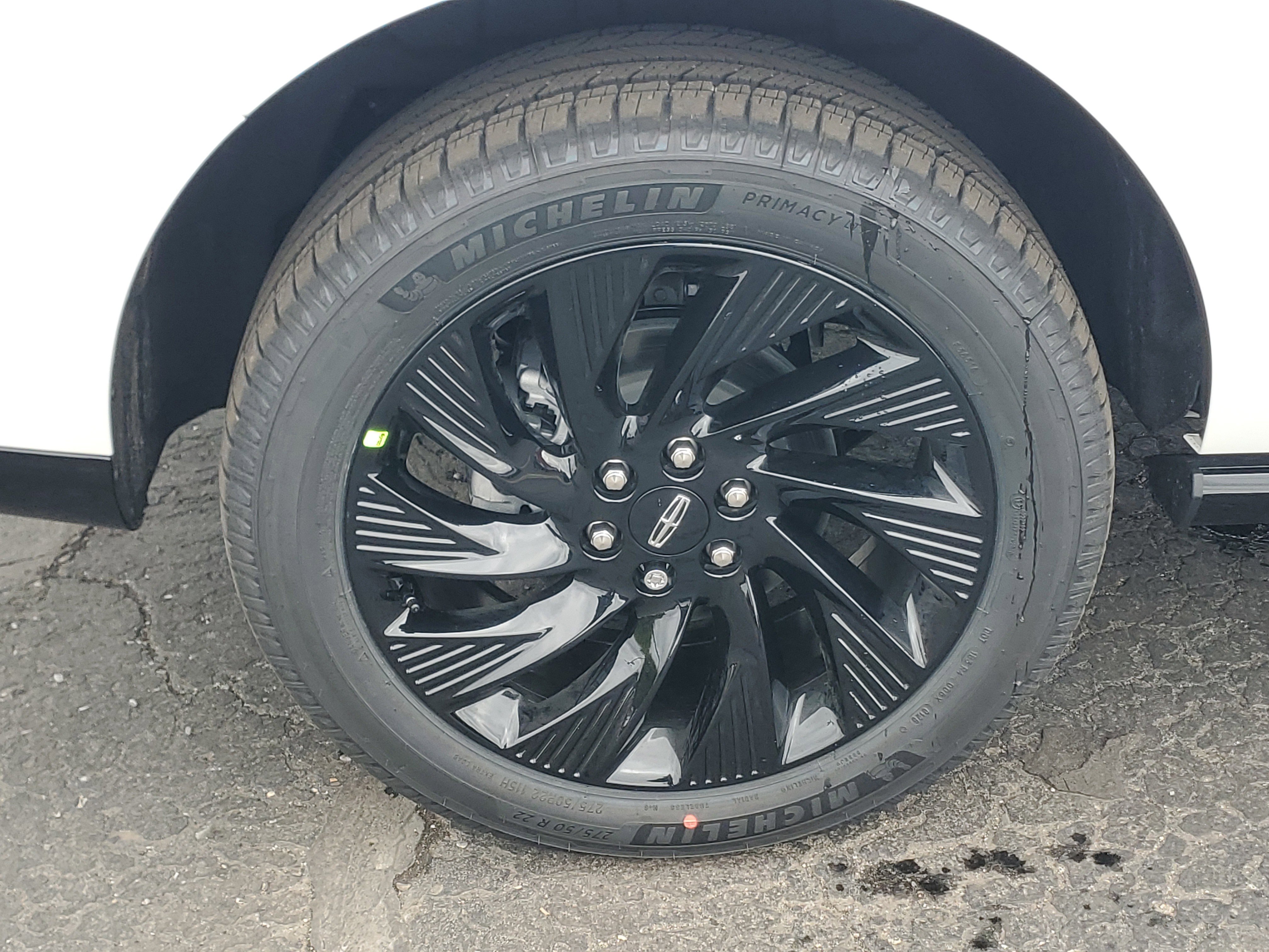 New 2026 Lincoln Navigator Reserve AWD/4WD image 5