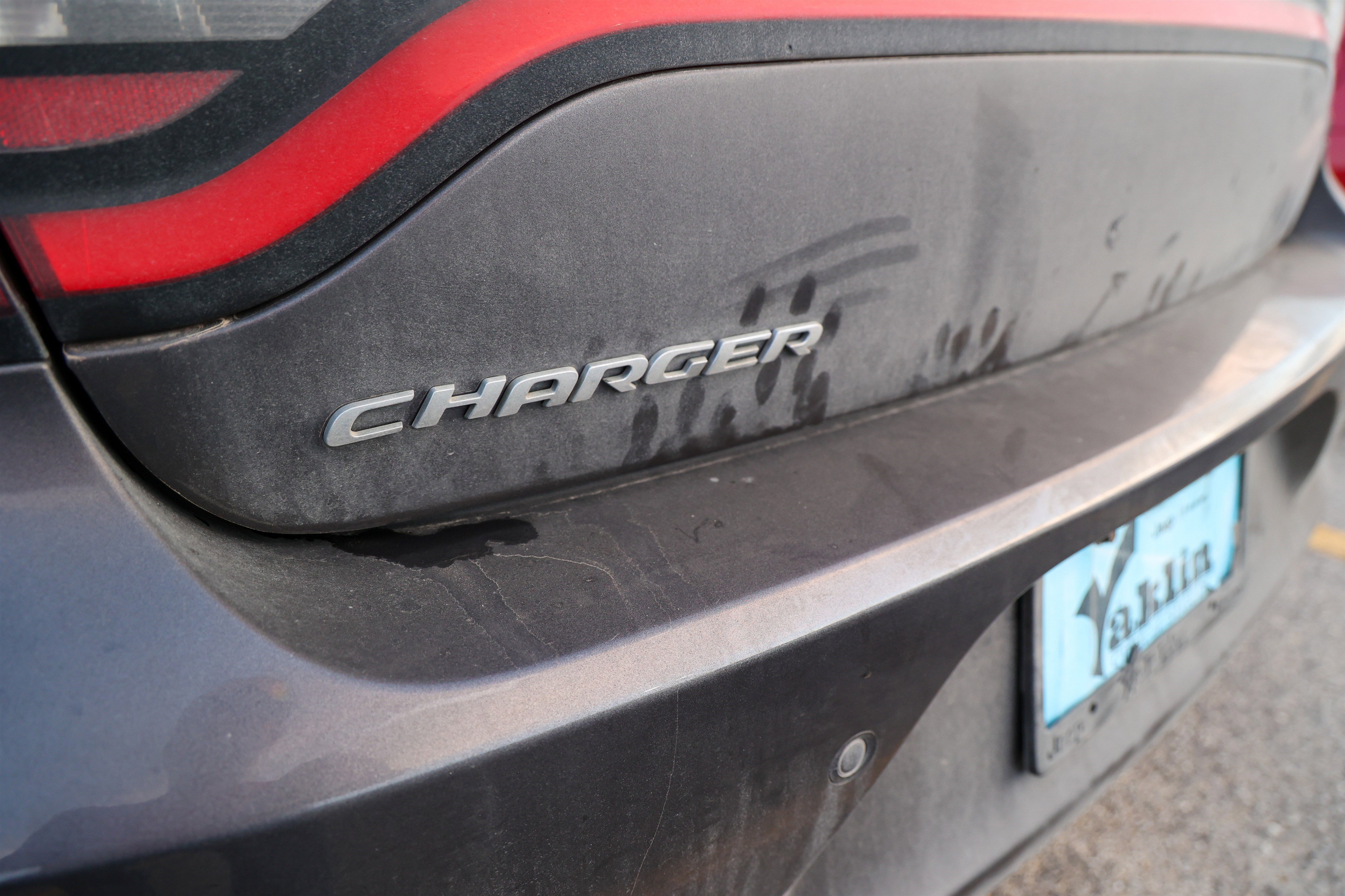 Used 2020 Dodge Charger SXT image 11