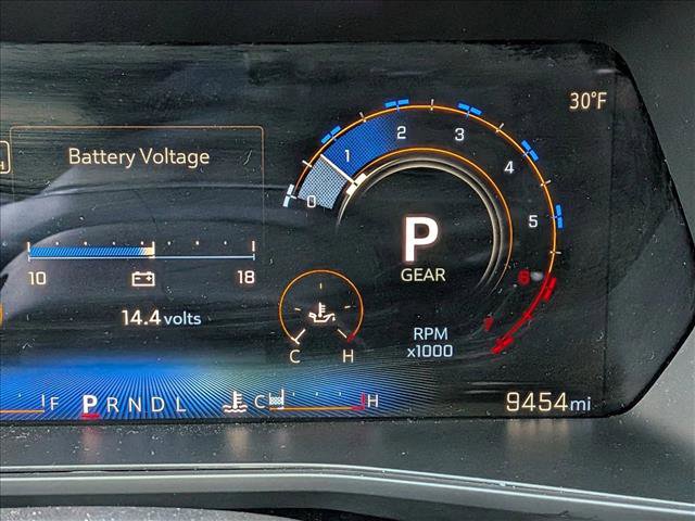 Used 2025 Chevrolet Colorado Trail Boss w/ Midnight Edition image 8