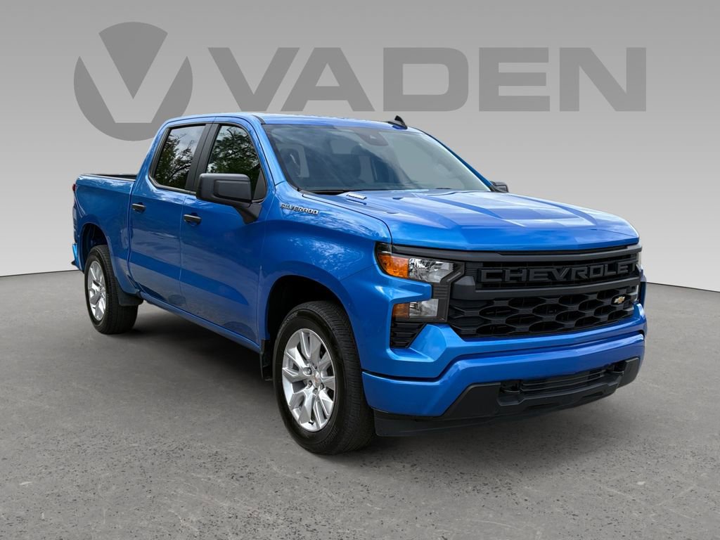 Used 2025 Chevrolet Silverado 1500 Custom RWD image 1