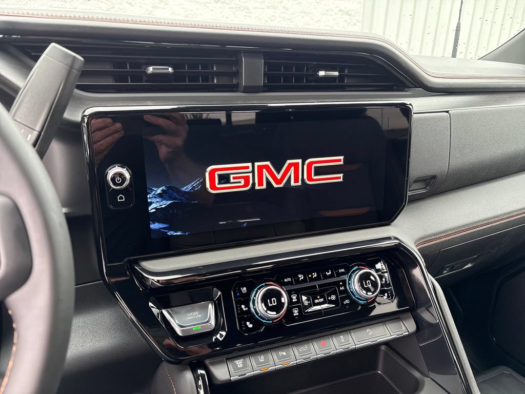 New 2026 GMC Sierra 2500 AT4 w/ AT4 Premium Plus Package AWD/4WD image 23