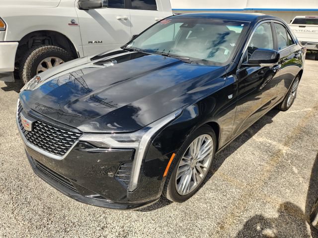 Used 2026 Cadillac CT4 Premium Luxury RWD image 3