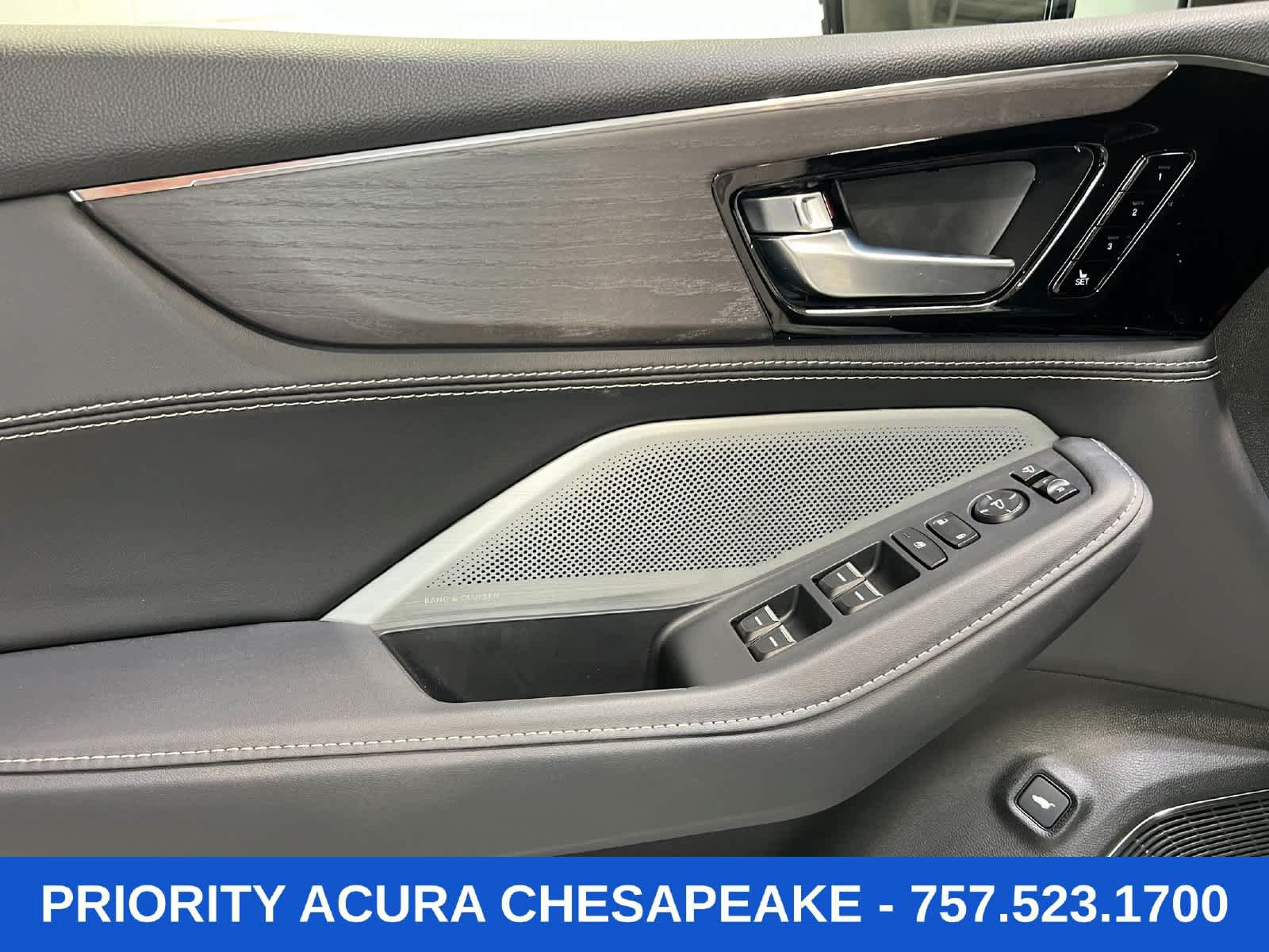 New 2026 Acura MDX w/ Advance Package AWD/4WD image 15