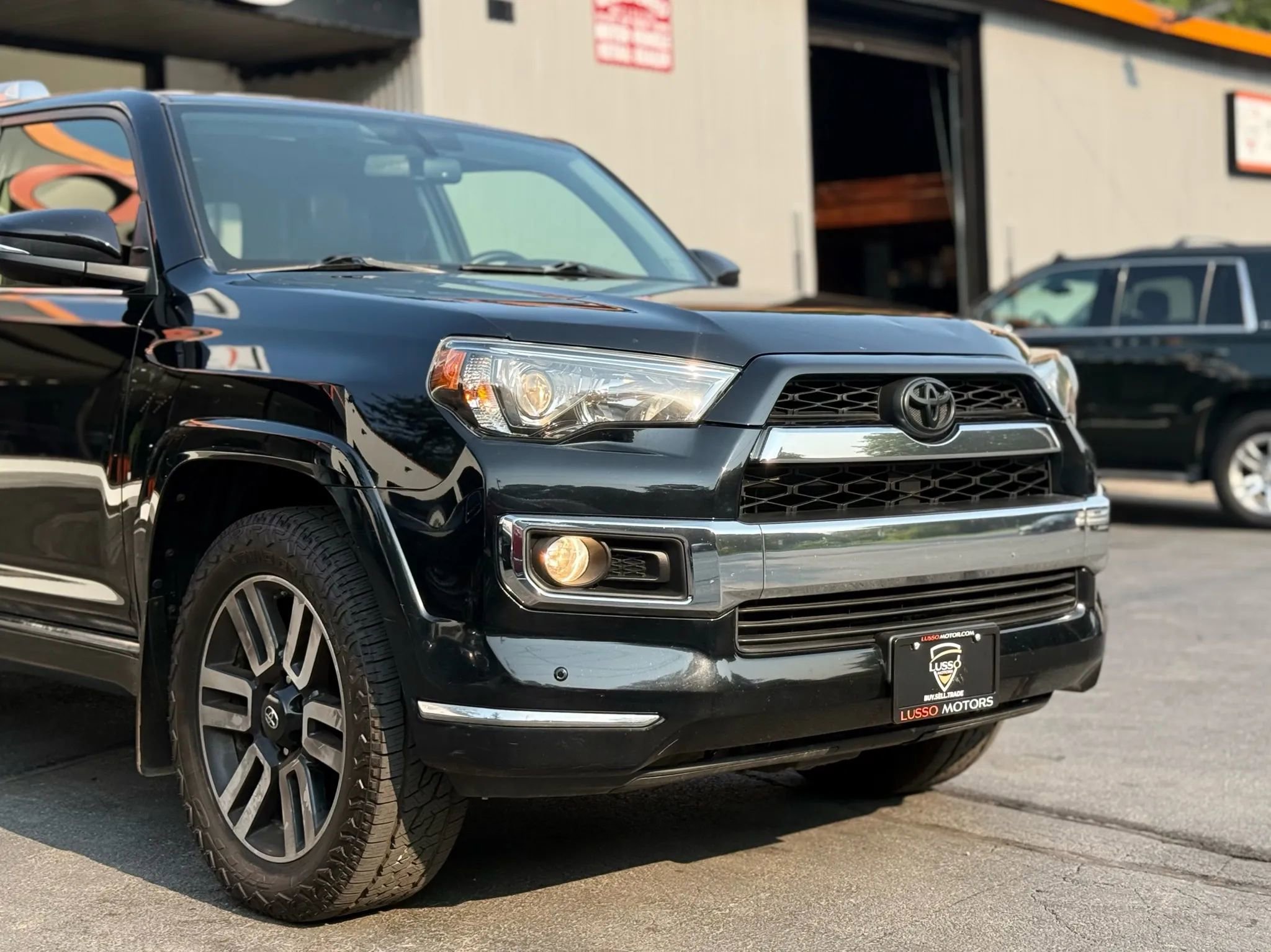 Used 2016 Toyota 4Runner Limited AWD/4WD image 35