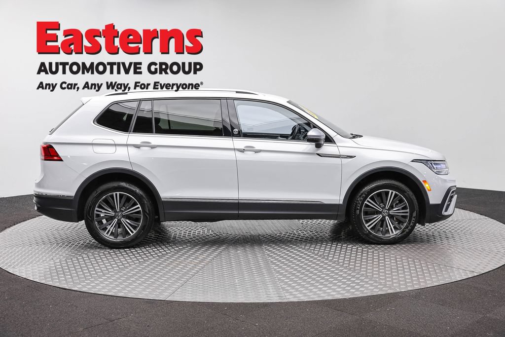 Used 2024 Volkswagen Tiguan Wolfsburg Edition FWD image 5